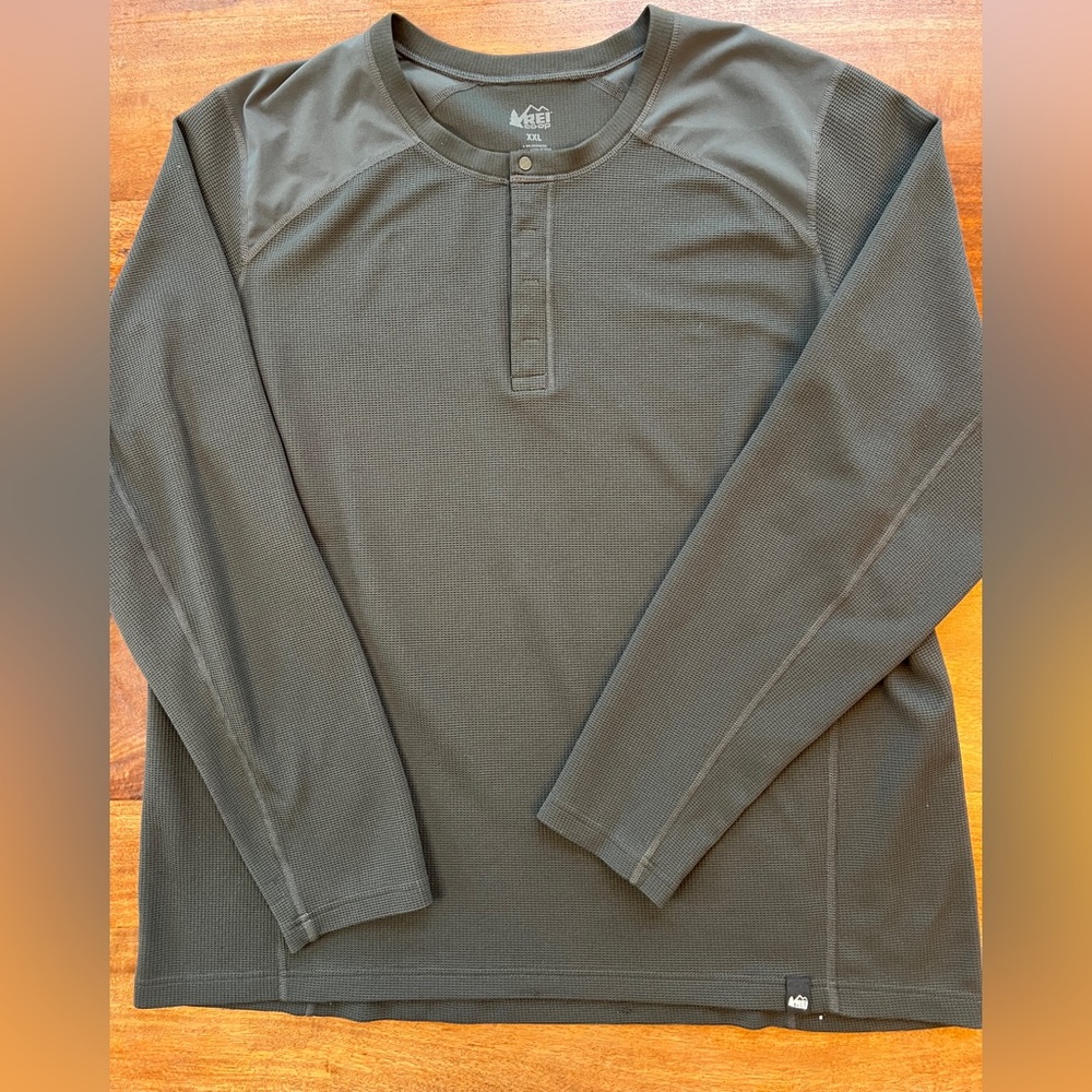 REI CO-OP Henley Thermal Shirt Mens XXL Army Green Long Sleeve